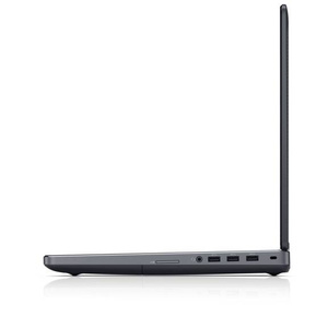 Poleasingowy Laptop Dell Precision 7520 Core i7 7820HQ (7-gen.) 2,9 GHz / 16 GB / 240 SSD / 15,6'' FullHD / Win 10 Prof. (Update) + Nvidia Quadro M2200